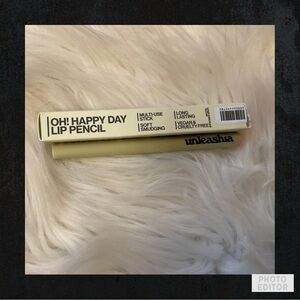 Unleashia Oh, Happy Day Lip Pencil - New in Box - No. 1 Birthday